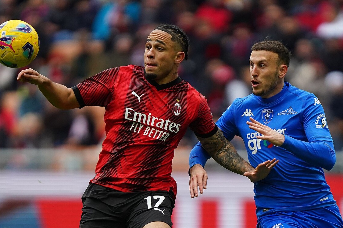 AC米兰今日表现抢眼，热刺整场无解，教练赛后亲自拥抱的简单介绍